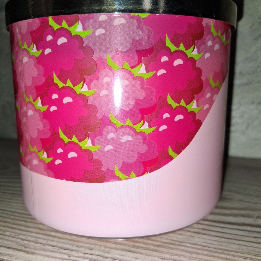 Bath &Body Works RASPBERRY ROSE 3-Wick Candle. Rose, Raspberries, Sugar NEW! - Picture 3 of 6